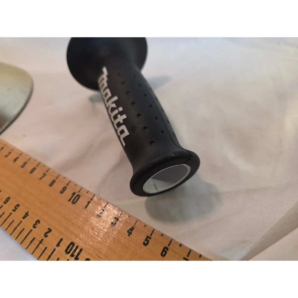 Makita Side Handle Grip Replacement for Angle Grinders and Drills Black M8 Threa